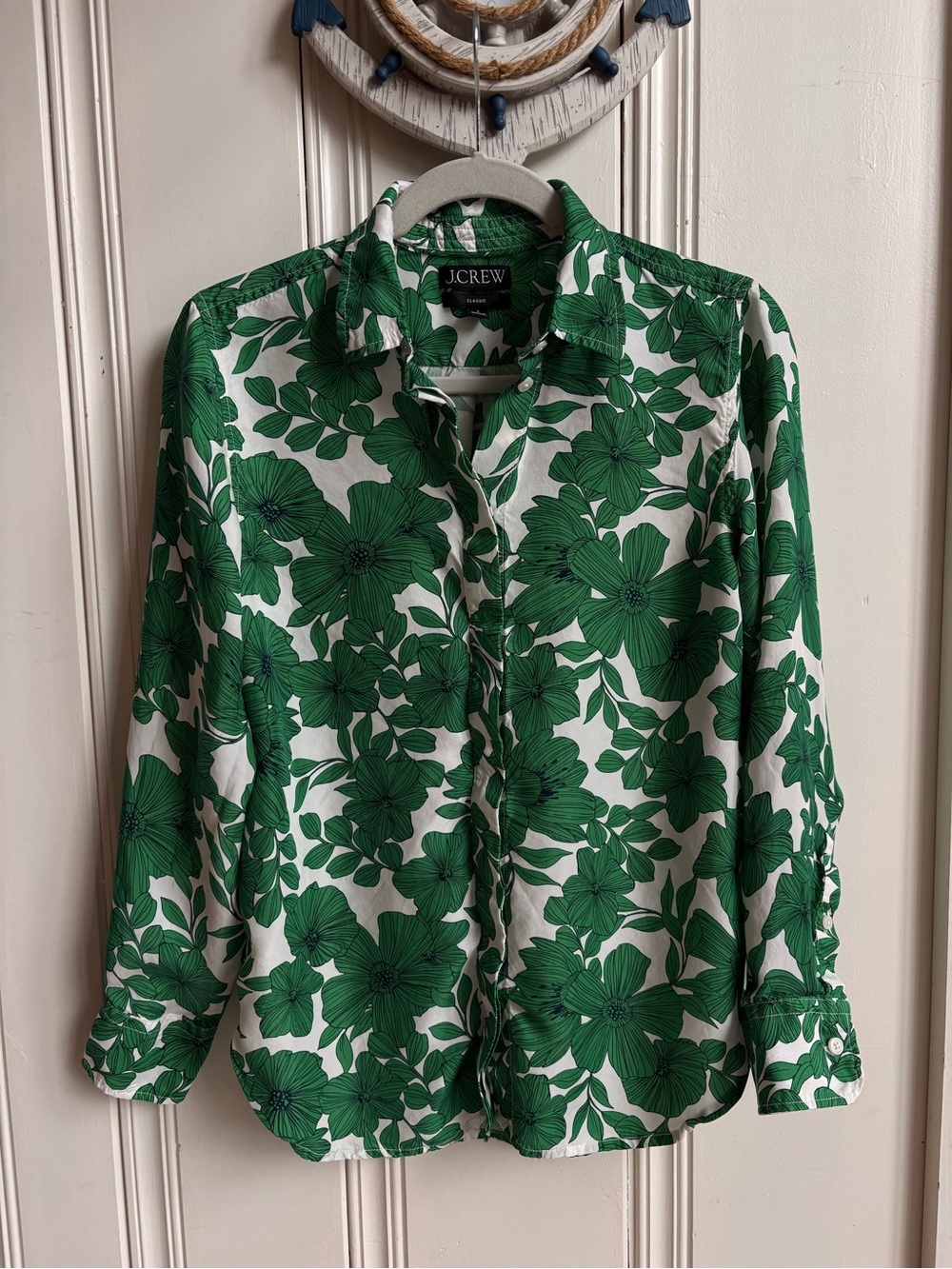 J. Crew White Button-Down Shirt with Bold Green Floral Print size 4
